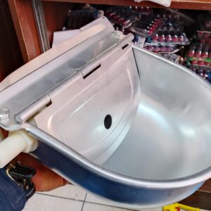 Automatic cow drinking bowl made of strong stainless steel. It provides a steady supply of clean water for dairy and beef cows on farms in Kenya